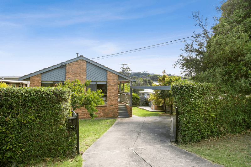 4 Wollert Street, RYE, VIC 3941