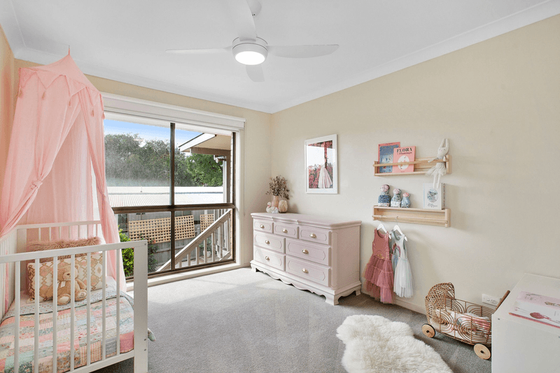 4 Wollert Street, RYE, VIC 3941