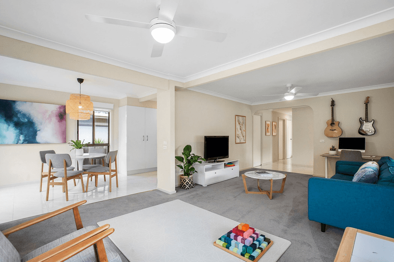 4 Wollert Street, RYE, VIC 3941