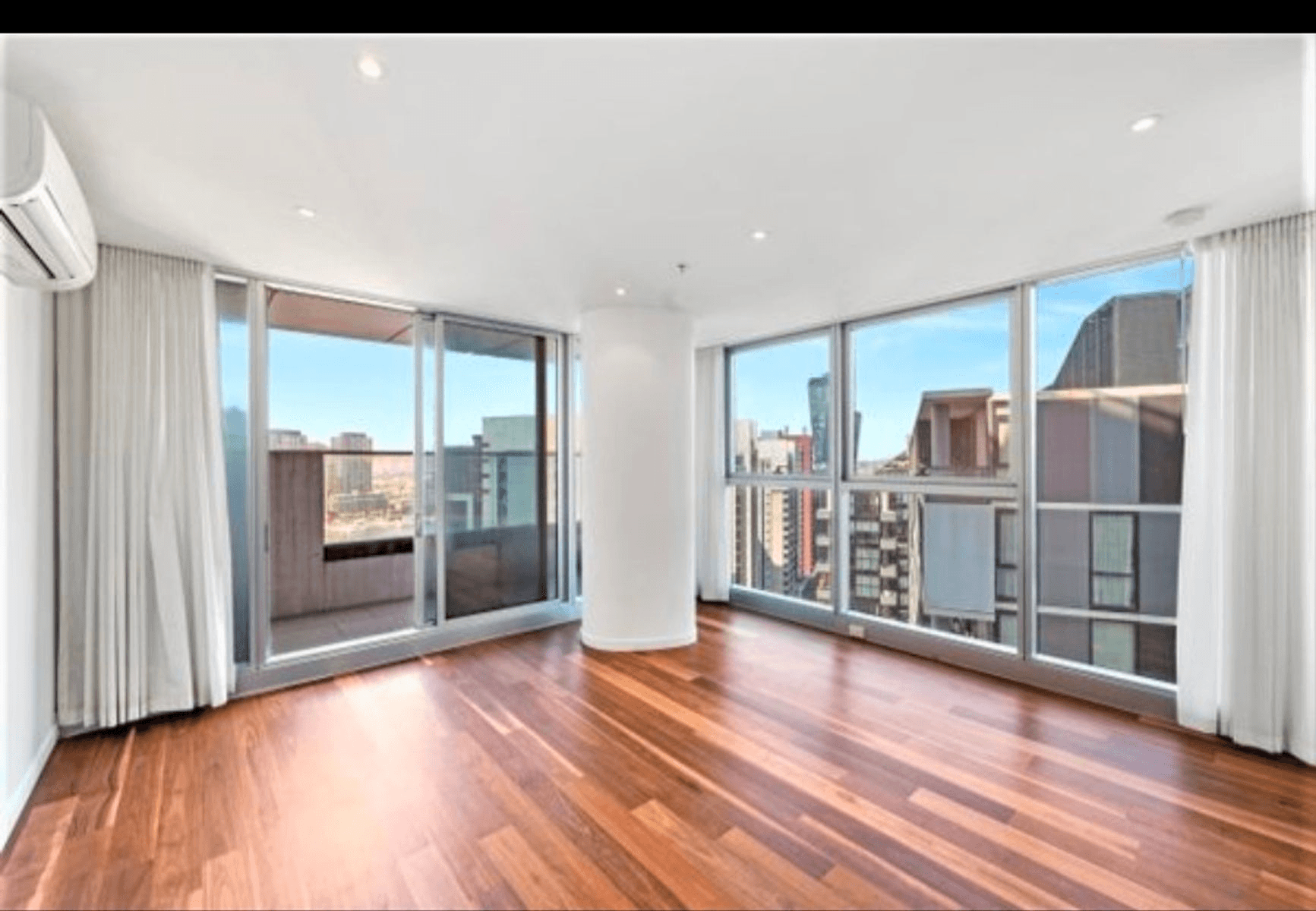 N2208/241 Harbour Esplanade, DOCKLANDS, VIC 3008