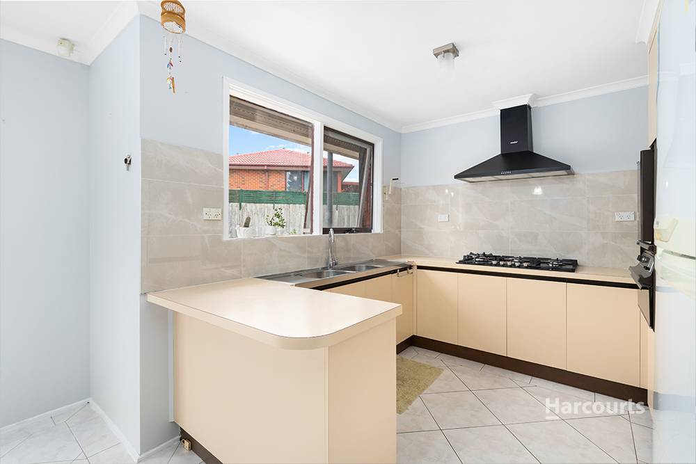 3 Dee Court, ENDEAVOUR HILLS, VIC 3802