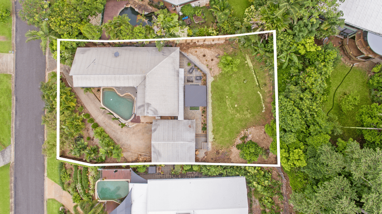 6 Darkin Close, SMITHFIELD, QLD 4878