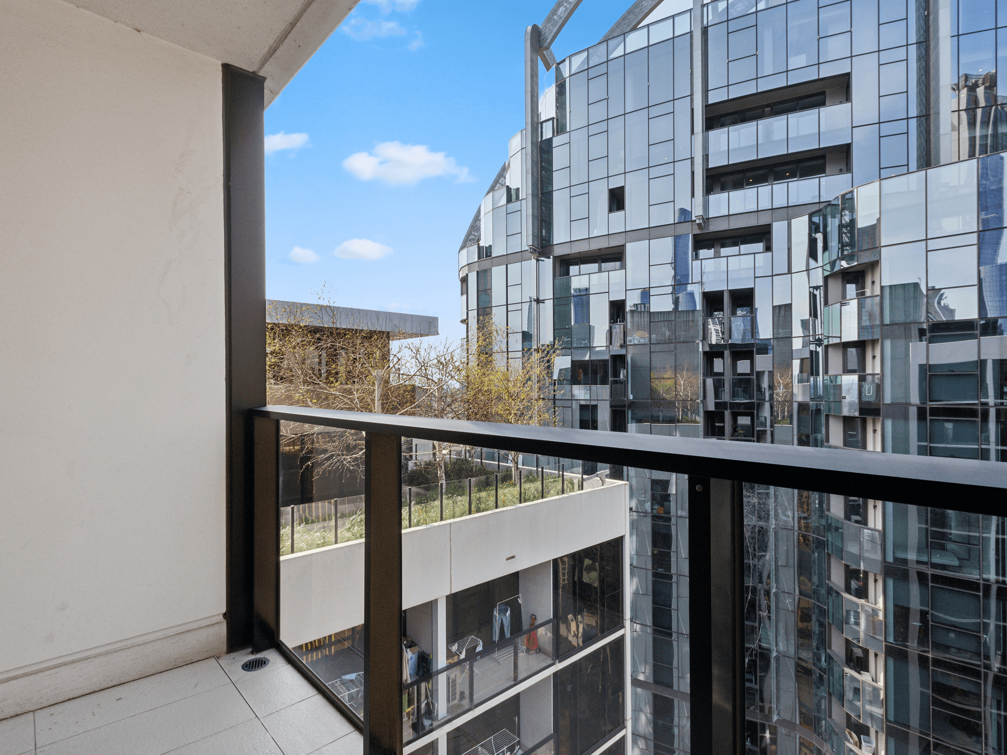 3105/33 Mackenzie Street, Melbourne, VIC 3000