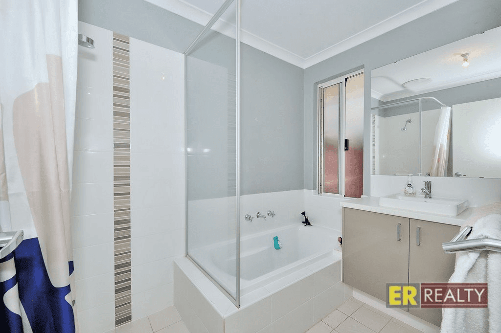 10 Bergala Drive, ELLENBROOK, WA 6069