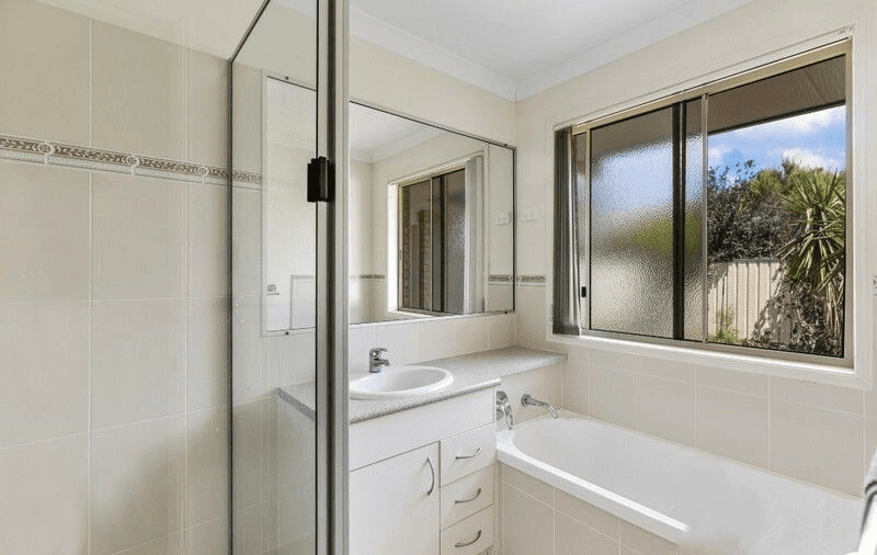 21 Achilles Ave, Cooloola Cove, QLD 4580