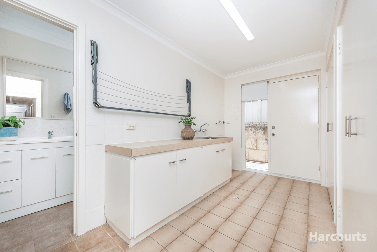 5 Chase Court, WOODVALE, WA 6026