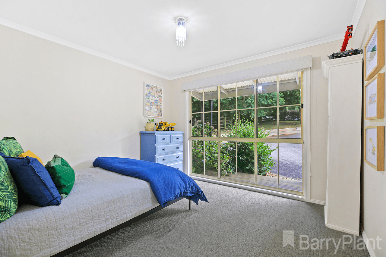 28 Pepperell Drive, Drouin, VIC 3818