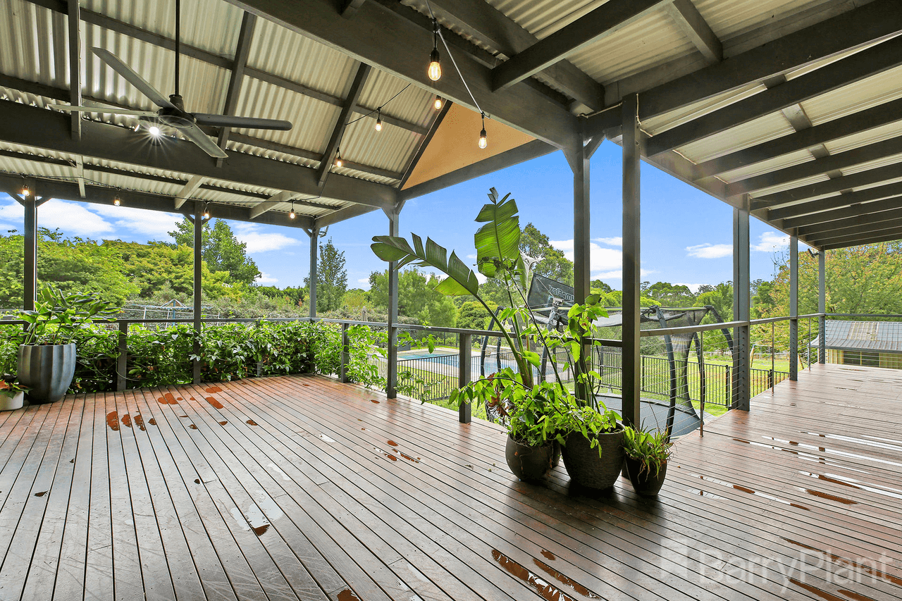 28 Pepperell Drive, Drouin, VIC 3818