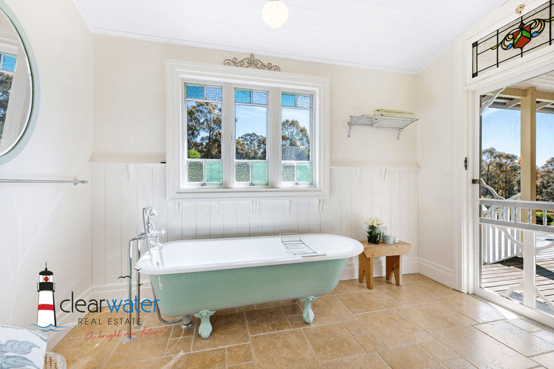 283 Meadows Rd, Mogendoura, NSW 2537