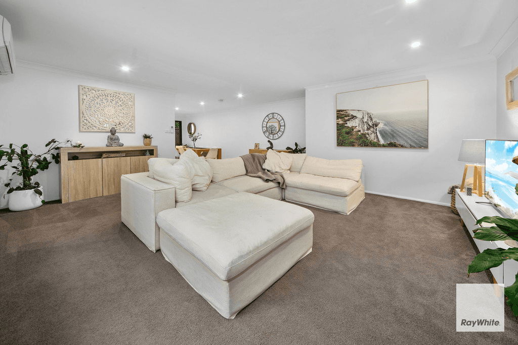 2/115a Gannons Road, CARINGBAH SOUTH, NSW 2229