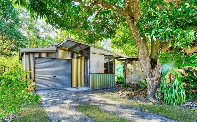 29 First Avenue, Beachmere, QLD 4510