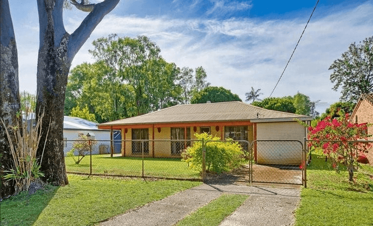 29 First Avenue, Beachmere, QLD 4510