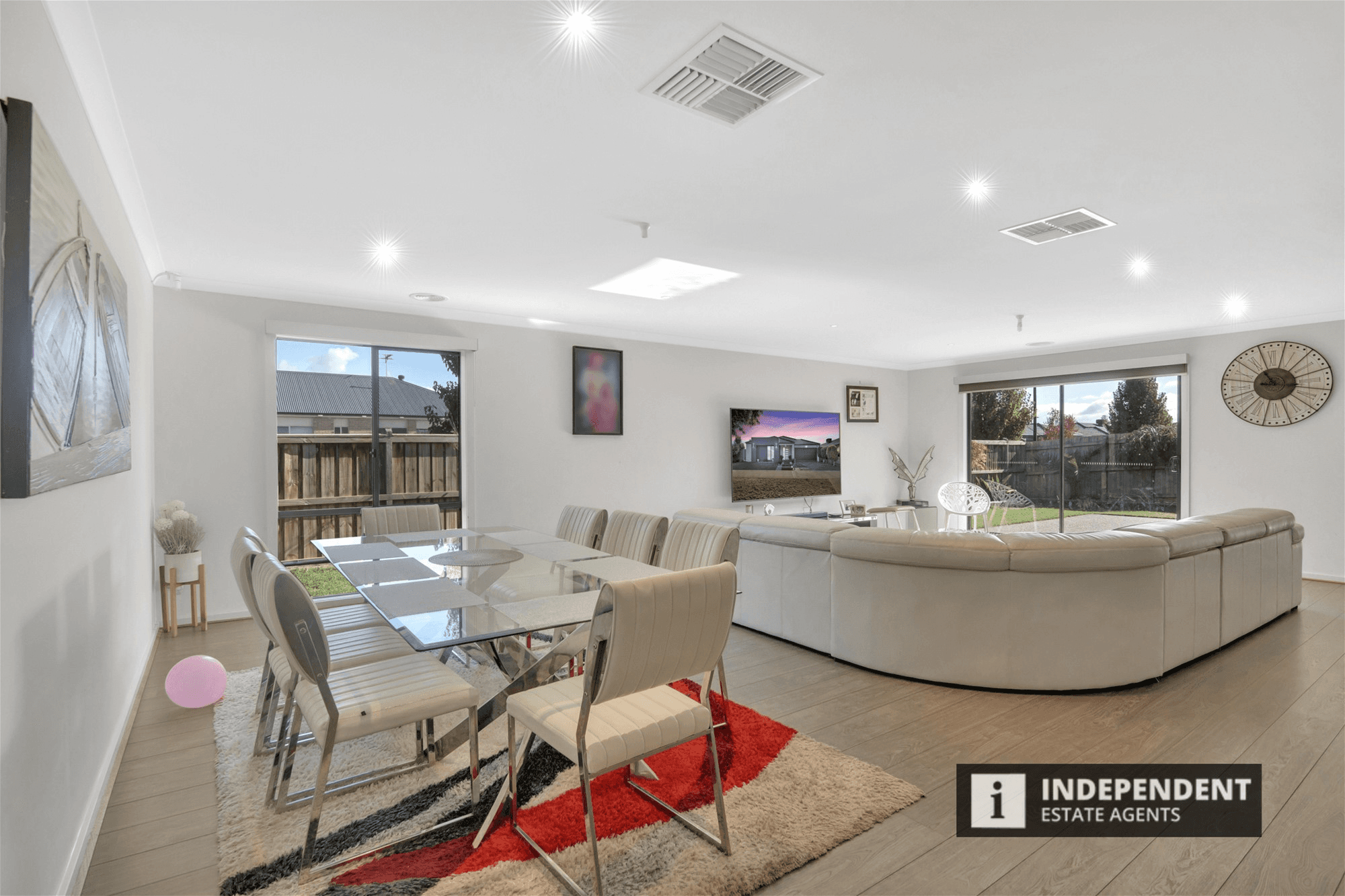 16 Mapleton Boulevard, MELTON SOUTH, VIC 3338