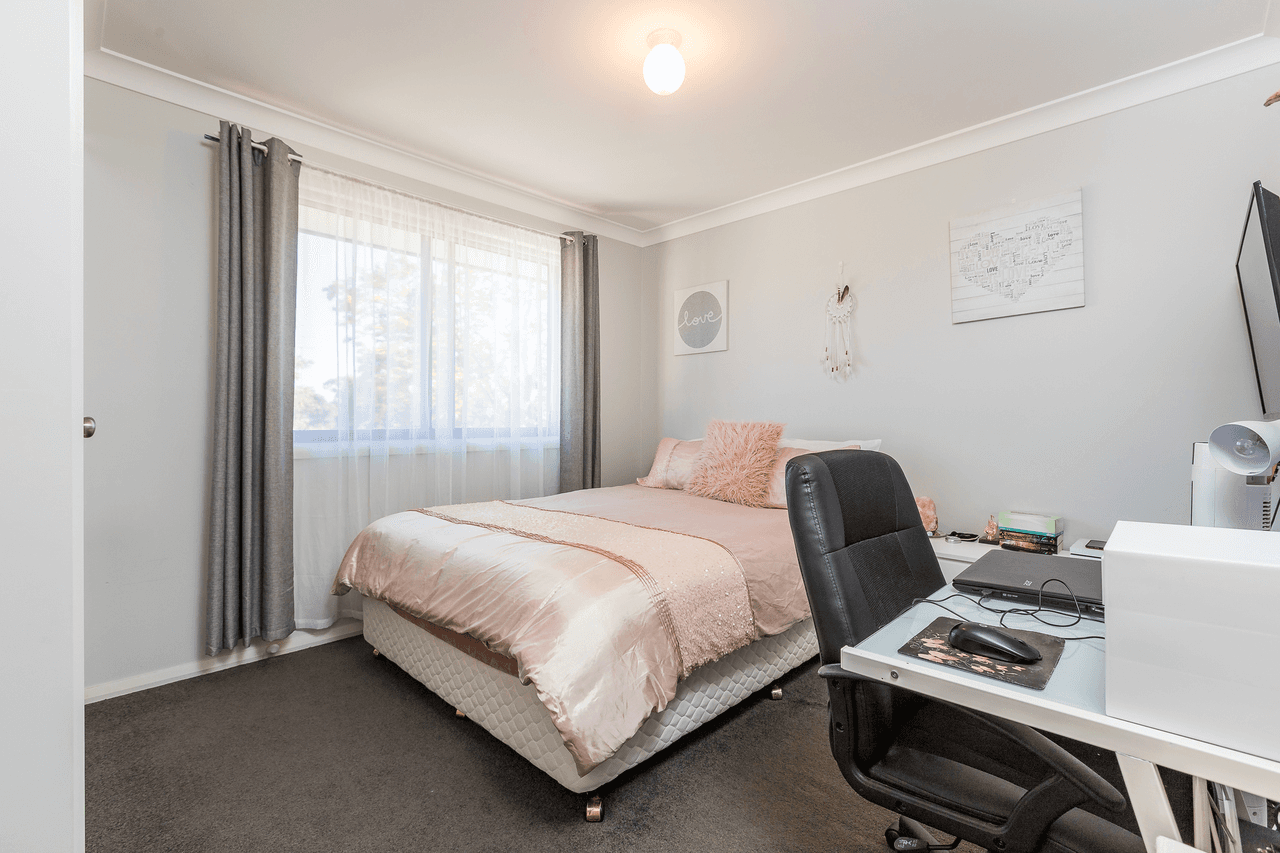 51 Beaton Avenue, RAYMOND TERRACE, NSW 2324