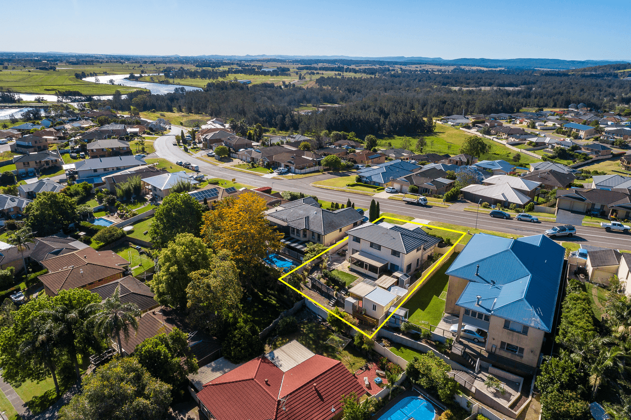 51 Beaton Avenue, RAYMOND TERRACE, NSW 2324