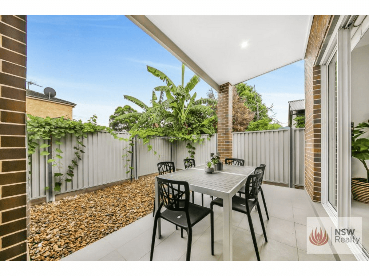 17 Warialda Street, Merrylands, NSW 2160