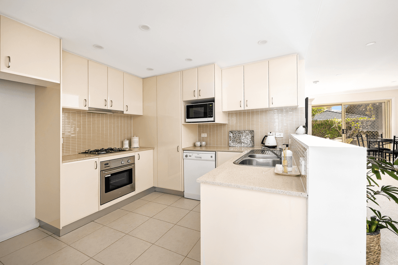 9/3 Possum Way, Warriewood, NSW 2102