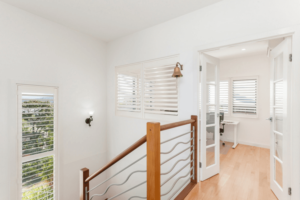 4 Albany Lane, Currumbin, QLD 4223