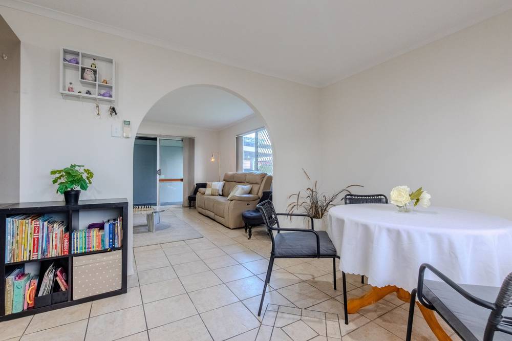 6 Bloodwood Street, Crestmead, QLD 4132