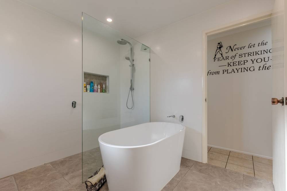 6 Bloodwood Street, Crestmead, QLD 4132