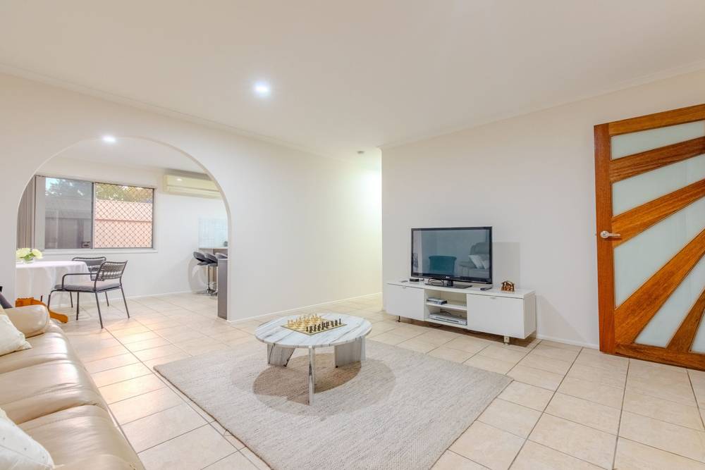 6 Bloodwood Street, Crestmead, QLD 4132