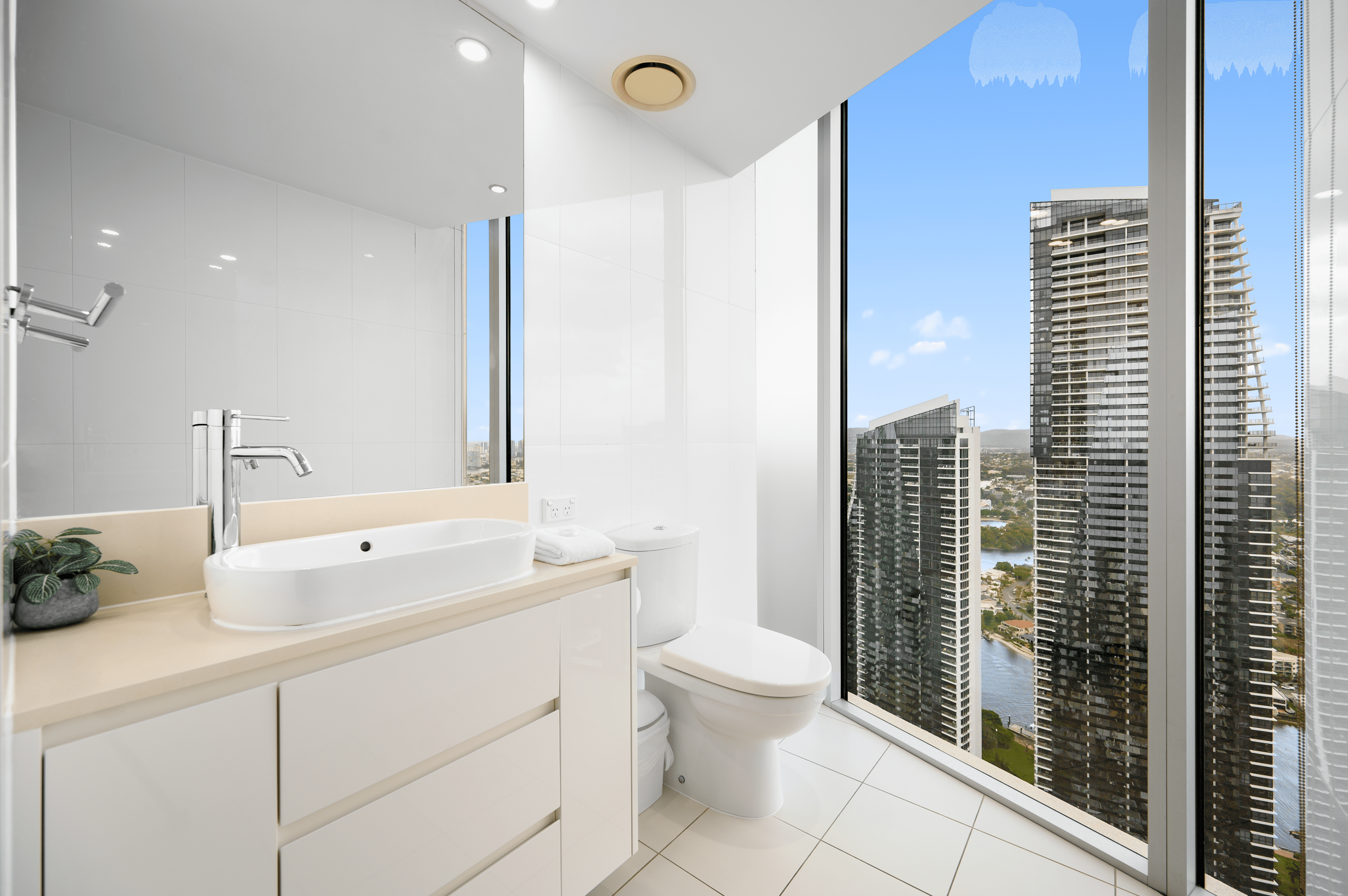 24701/3113 Surfers Paradise Boulevard, SURFERS PARADISE, QLD 4217