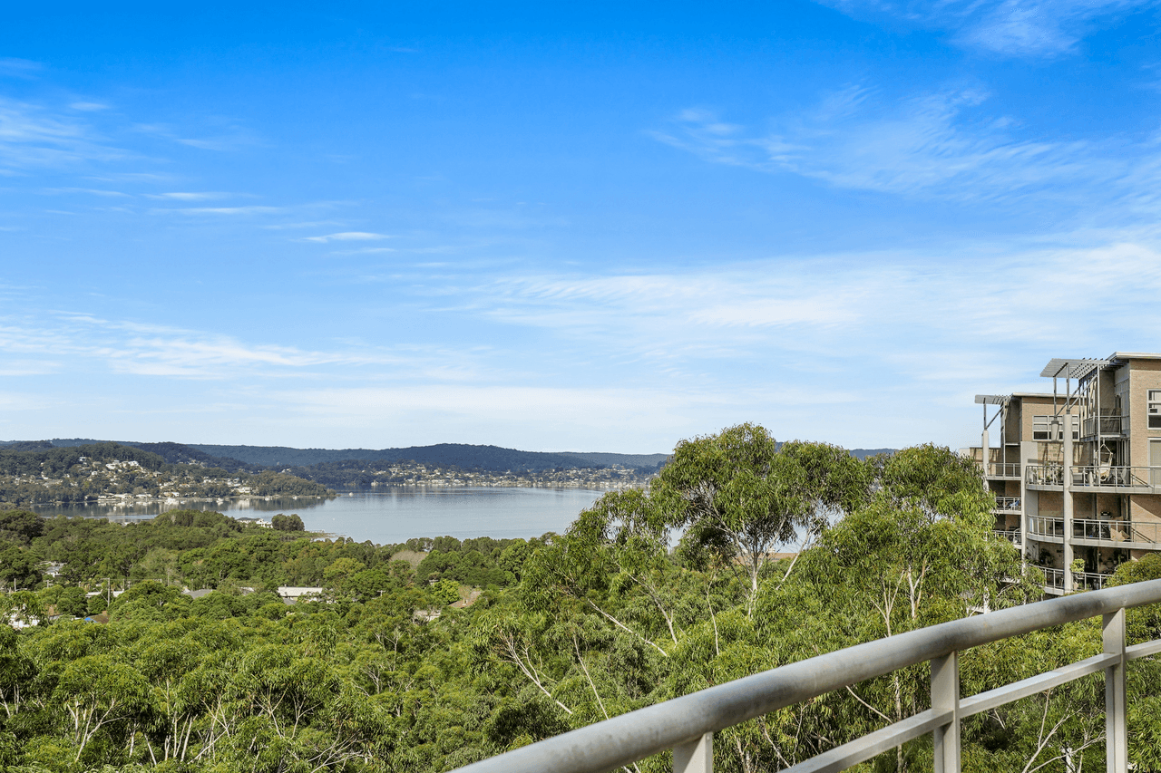 482/80 John Whiteway Drive, GOSFORD, NSW 2250