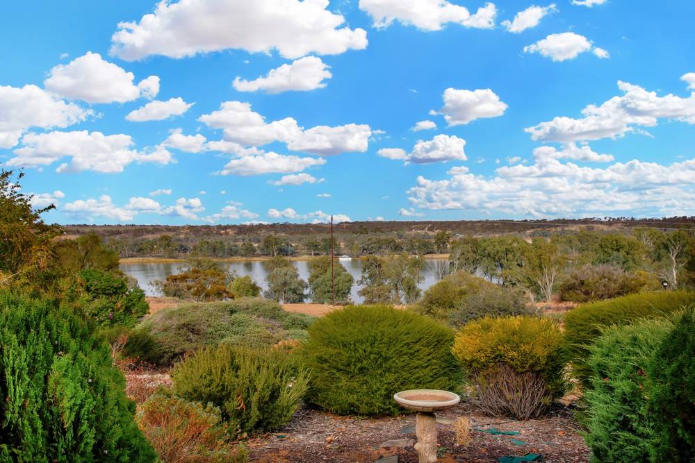 1251 Devlins Pound Road, POOGINOOK, SA 5330
