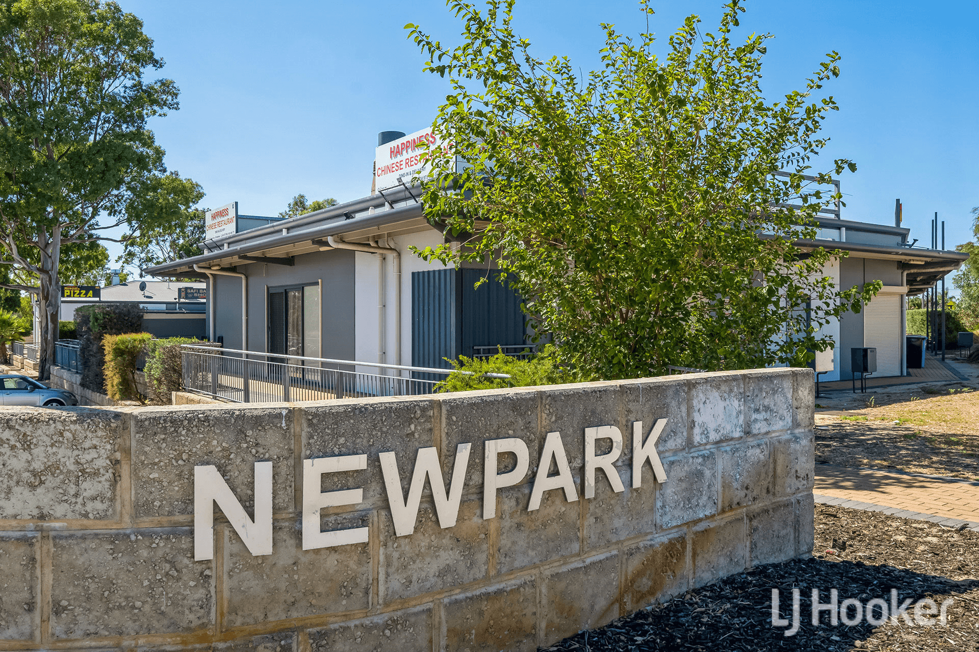 1/32 Balgonie Avenue, Girrawheen, WA 6064