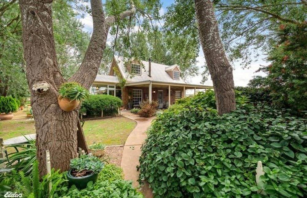 50 Frouds Road, Giffard West, VIC 3851