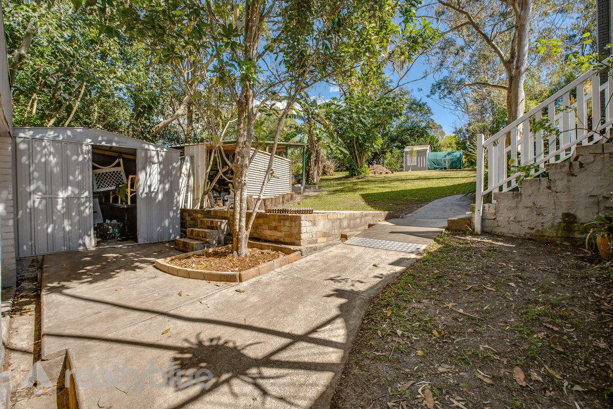 12 Carl Lentz Court, Worongary, QLD 4213