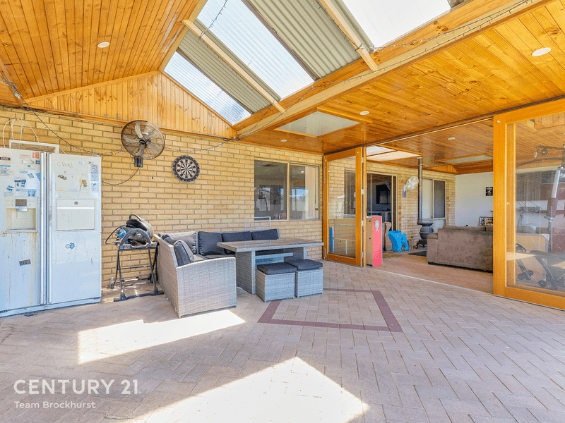 6 Salween Place, Beechboro, WA 6063