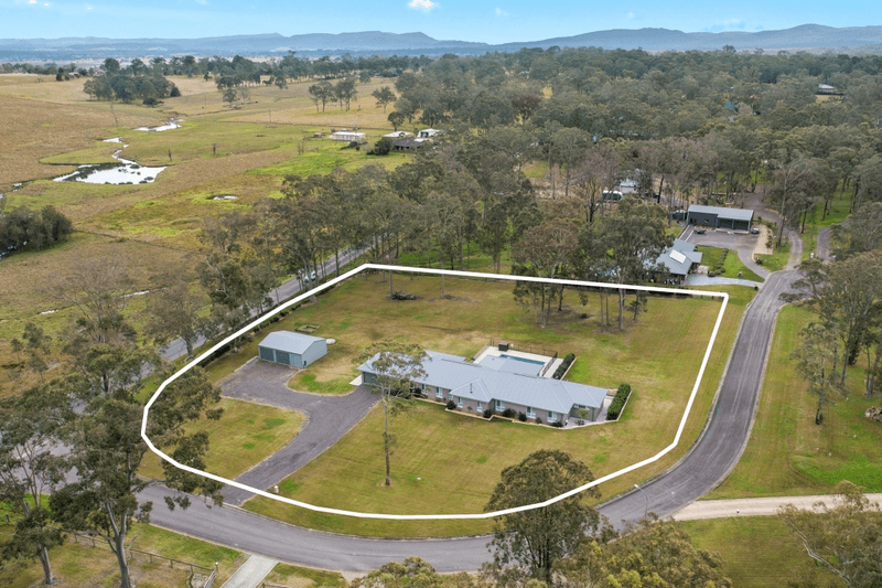 1 Gerill Close, Wallalong, NSW 2320