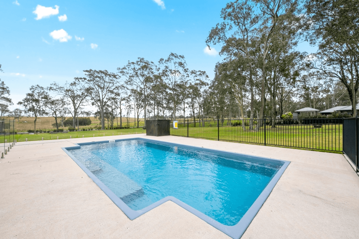 1 Gerill Close, Wallalong, NSW 2320