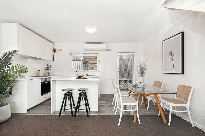 2/121 Foster Street, Leichhardt, NSW 2040