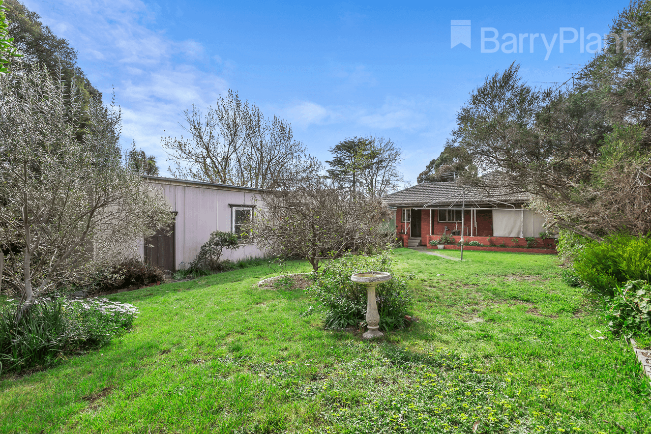 114 Main Hurstbridge Road, Diamond Creek, VIC 3089