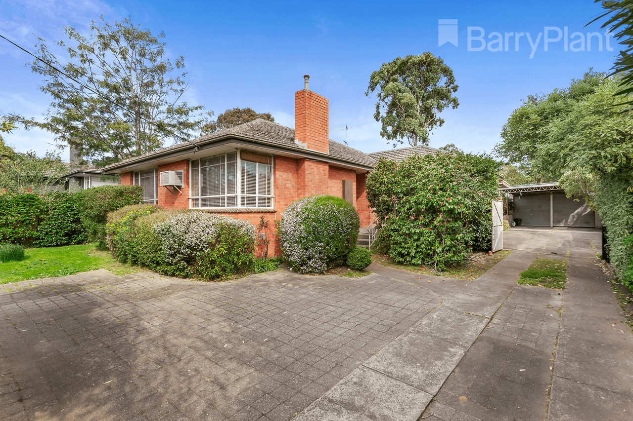 114 Main Hurstbridge Road, Diamond Creek, VIC 3089