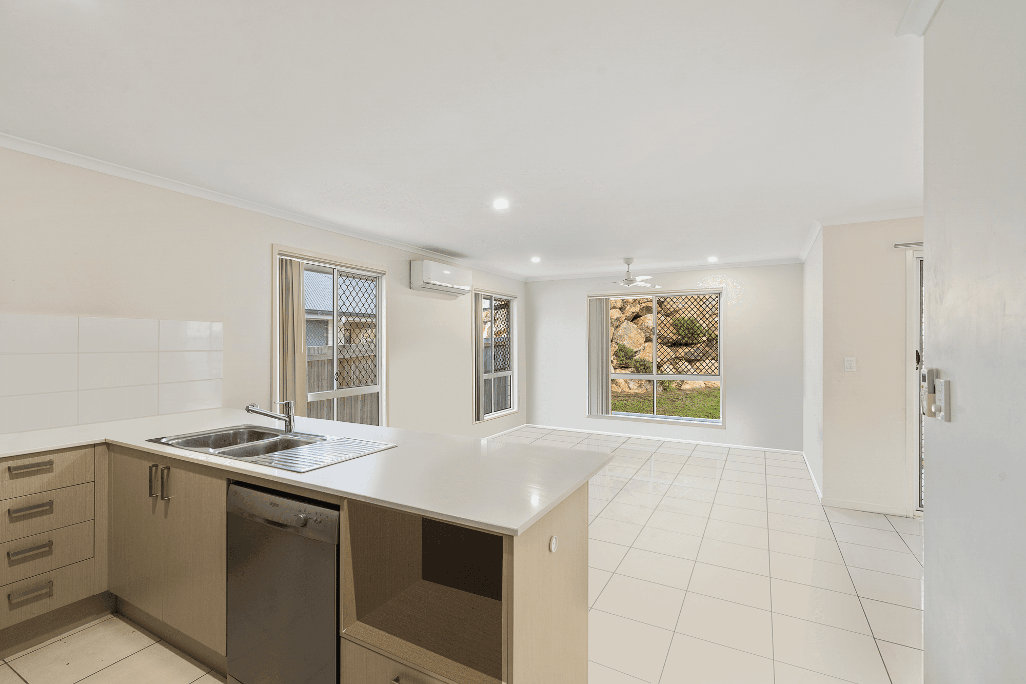 46 Sandalwood Crescent, GRIFFIN, QLD 4503