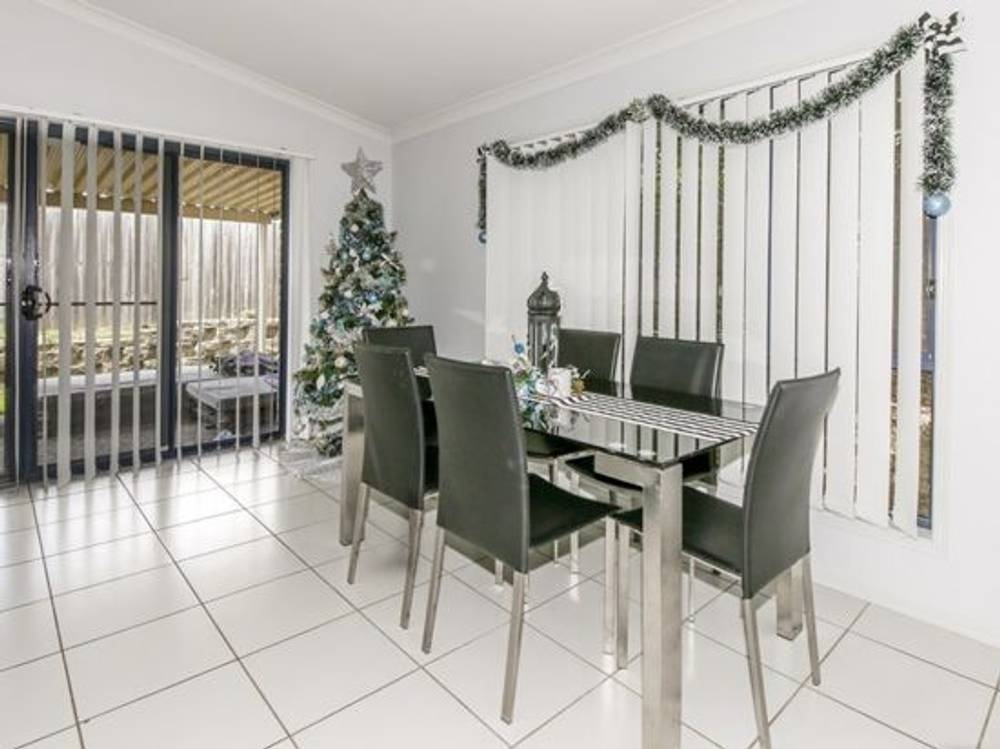 40 ALVINE DRIVE, EAGLEBY, QLD 4207