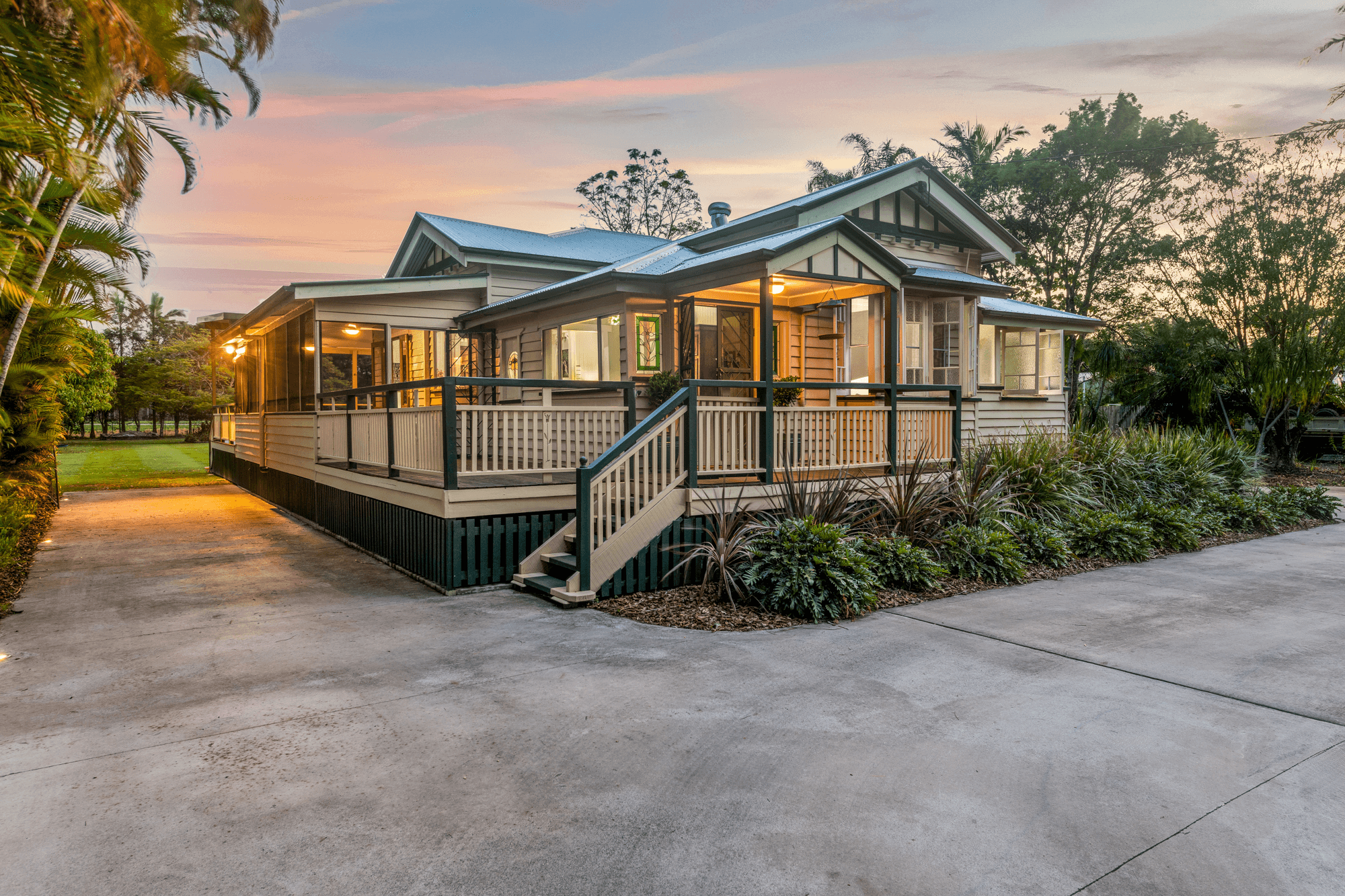 35 Cabrera Crescent, BEERWAH, QLD 4519