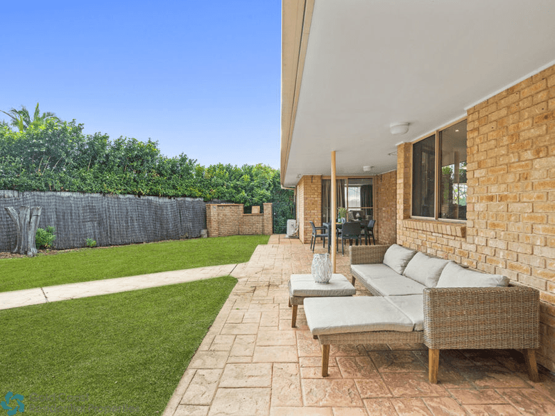 6 Portland Place, HELENSVALE, QLD 4212