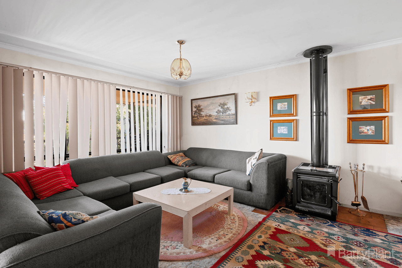 28 Quamby Avenue, Guys Hill, VIC 3807