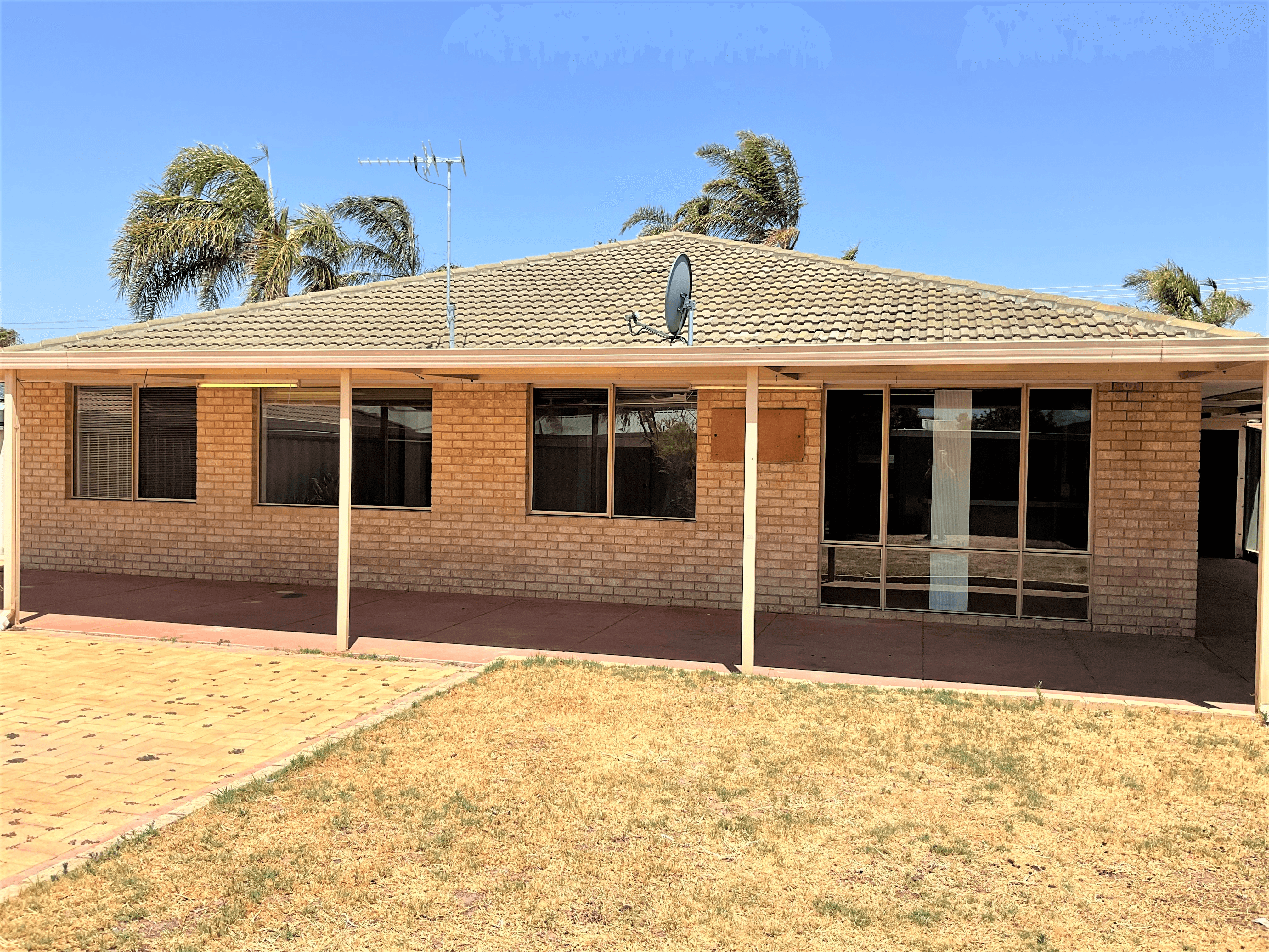 33 Nabberu Loop, COOLOONGUP, WA 6168