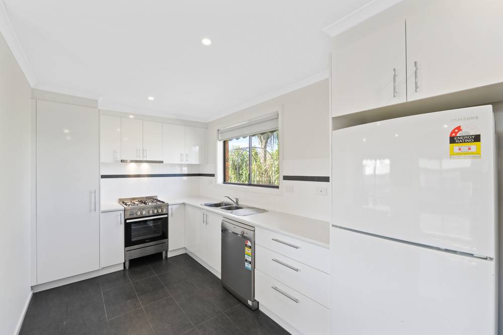 2/35 Market Street, YARRAGON, VIC 3823