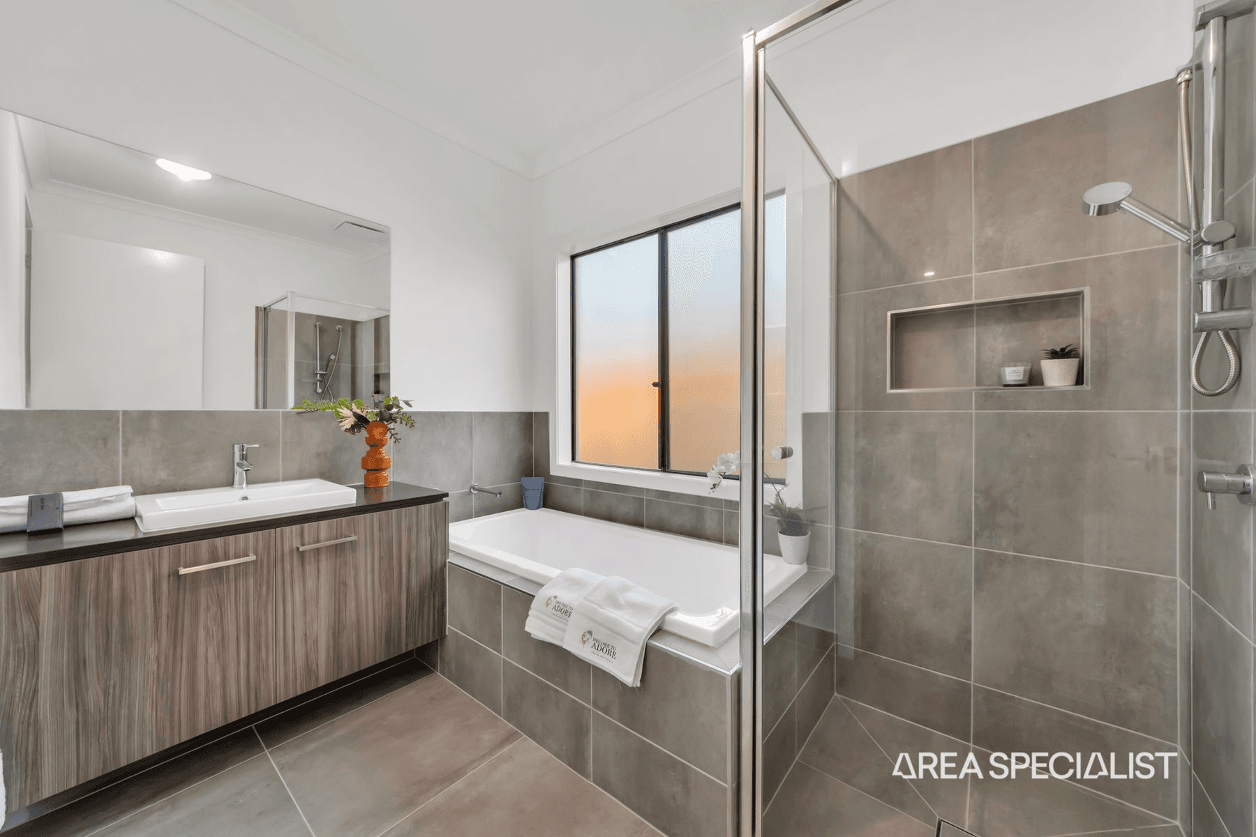 8 Velvet Way, Tarneit, VIC 3029