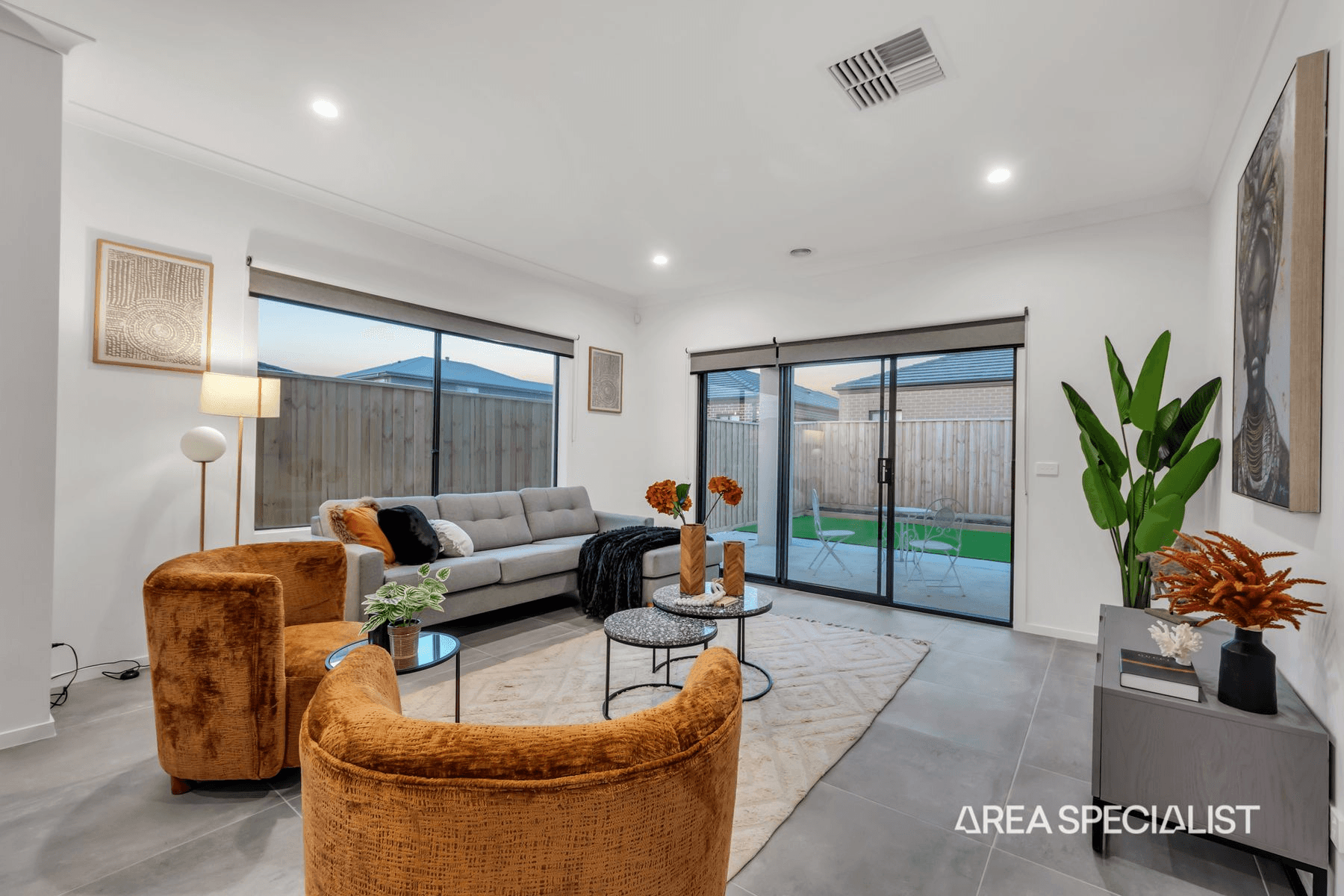 8 Velvet Way, Tarneit, VIC 3029