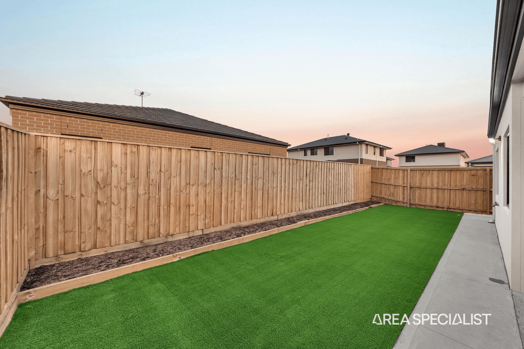 8 Velvet Way, Tarneit, VIC 3029