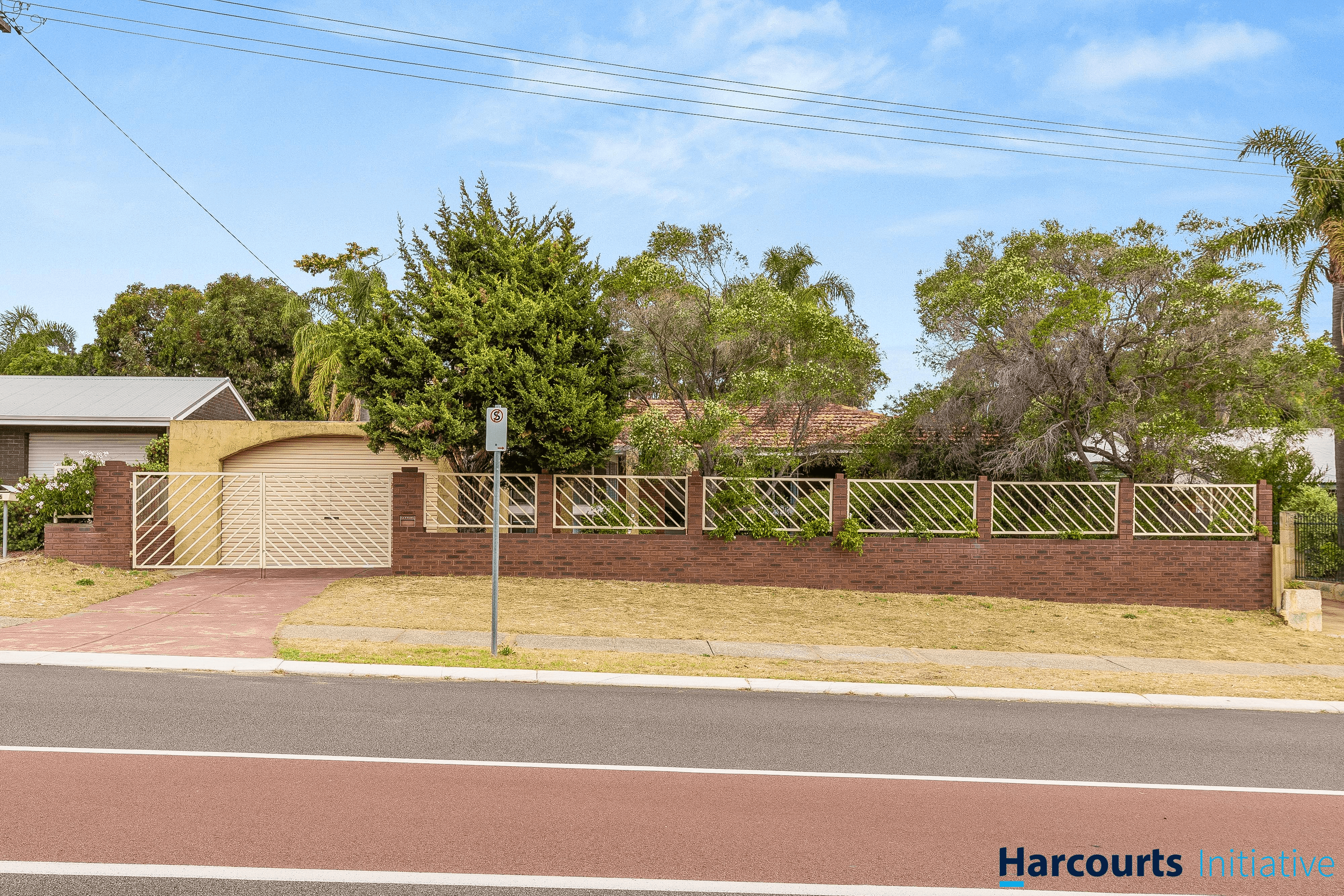 4 Blackmore Avenue, GIRRAWHEEN, WA 6064