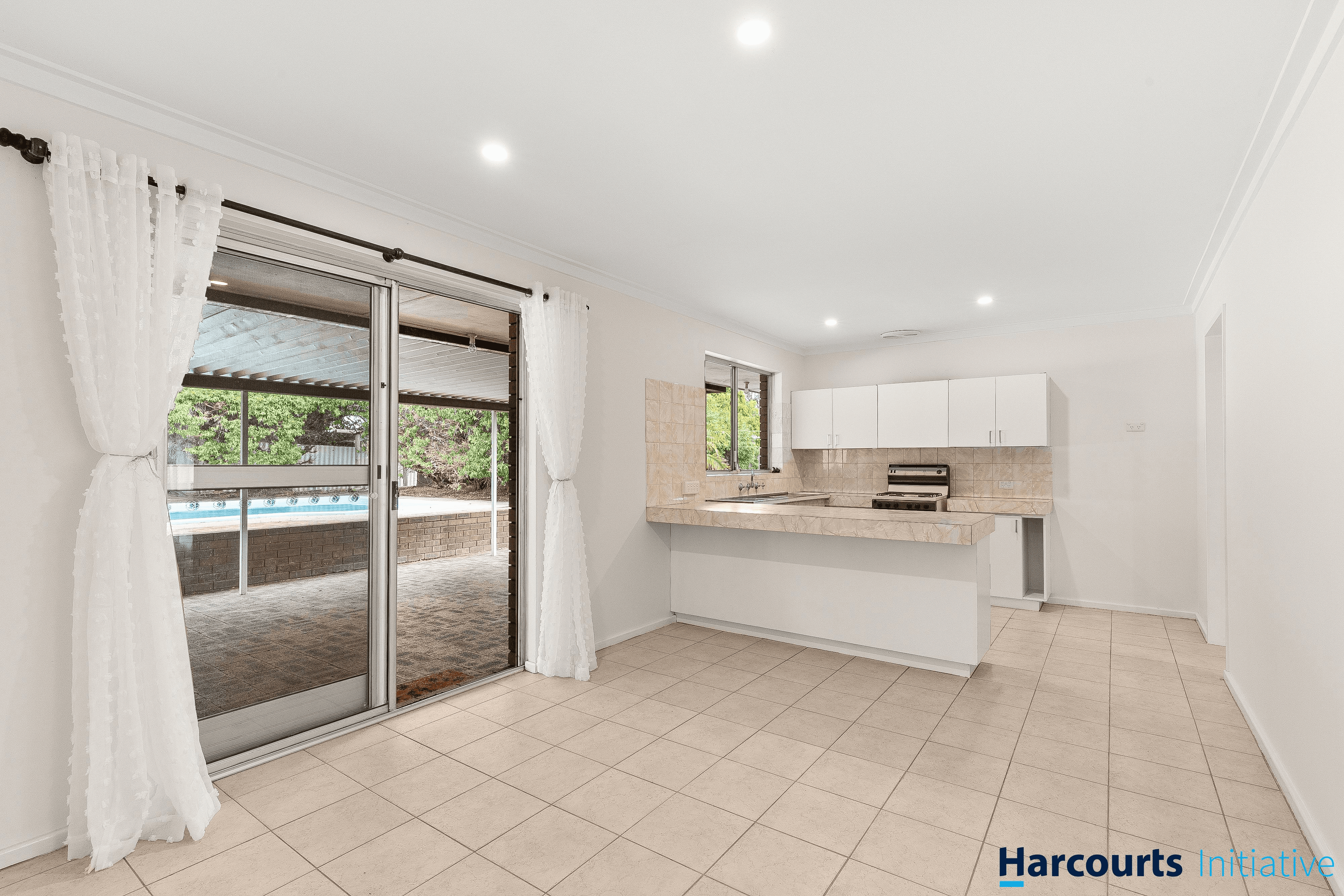 4 Blackmore Avenue, GIRRAWHEEN, WA 6064