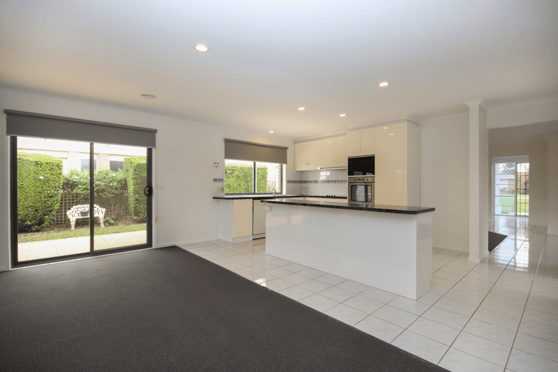 84 Country Club Drive, Safety Beach, VIC 3936